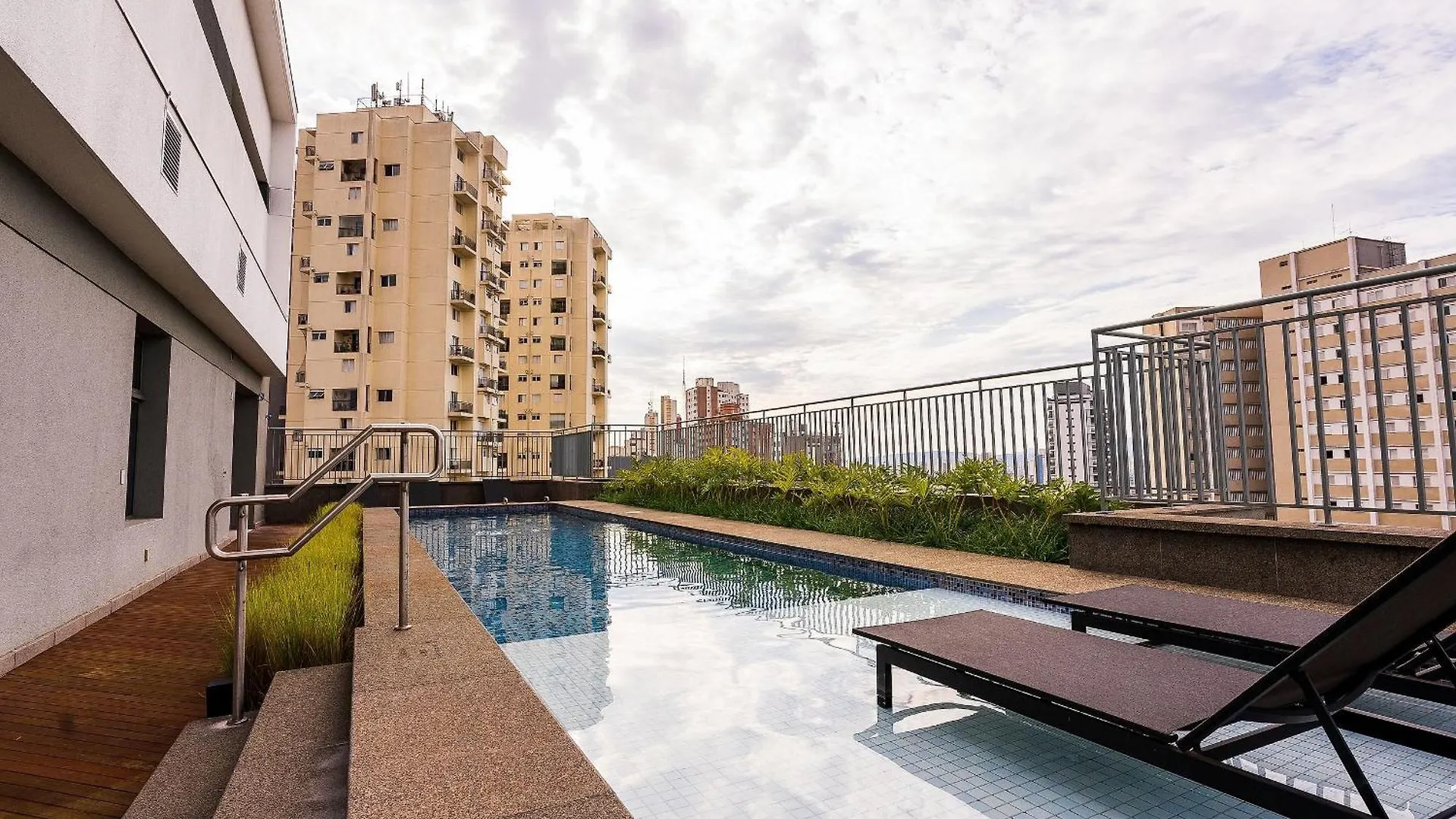 Appartement Estudio Na Frente Do Metro V. Mada Ate 4 Hospedes São Paulo